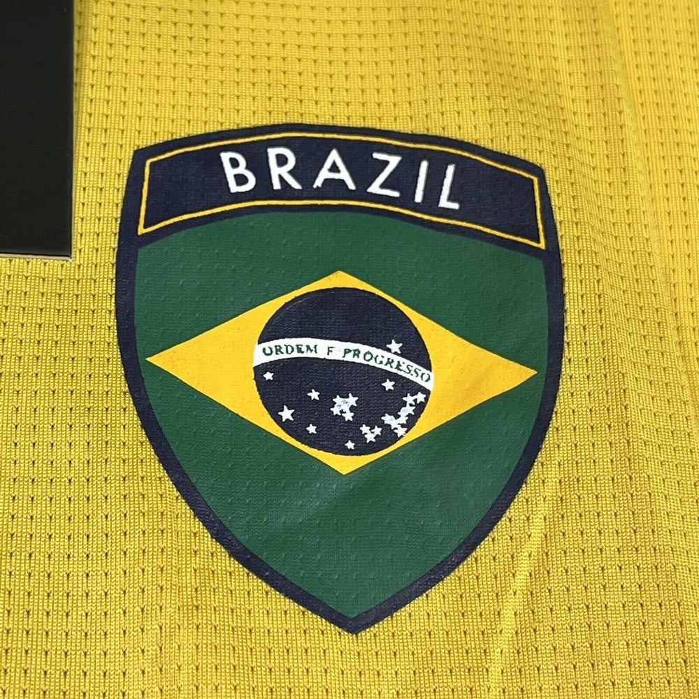 Brasil Soccer Football T-Shirt Yellow #10 Brazil Flag Logo LARGE Athletic Tee - Picture 3 of 6
